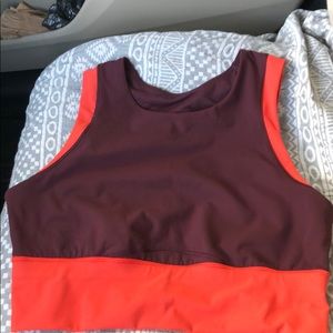 Lululemon sports bra